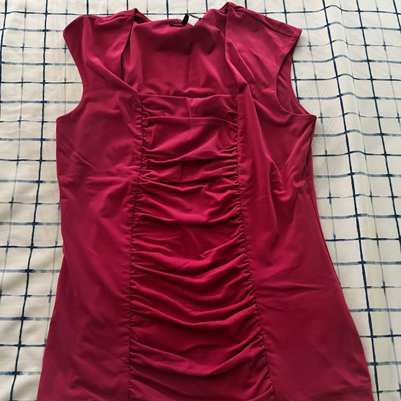 Used Women’s Elegant Red Ruched Top - Picture 2 of 10